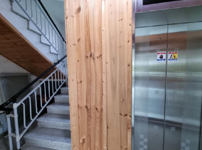 1층 복도 및 엘리베이터