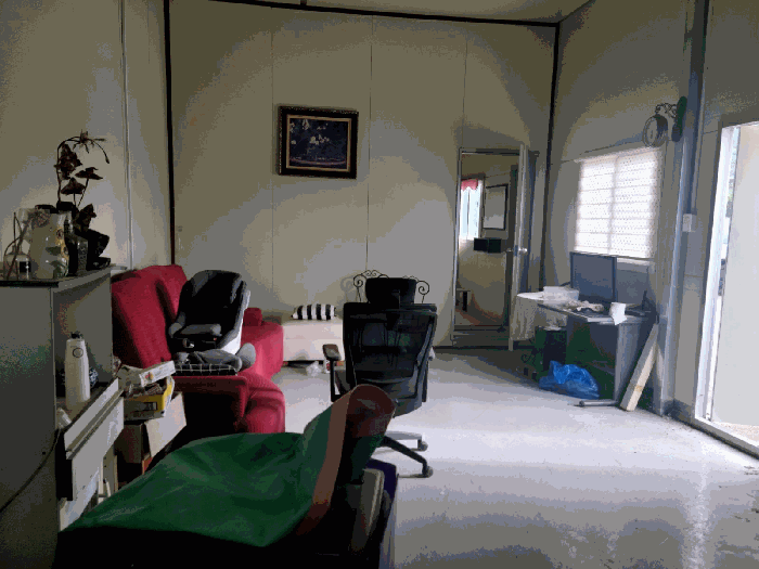 사무실 내부 전경