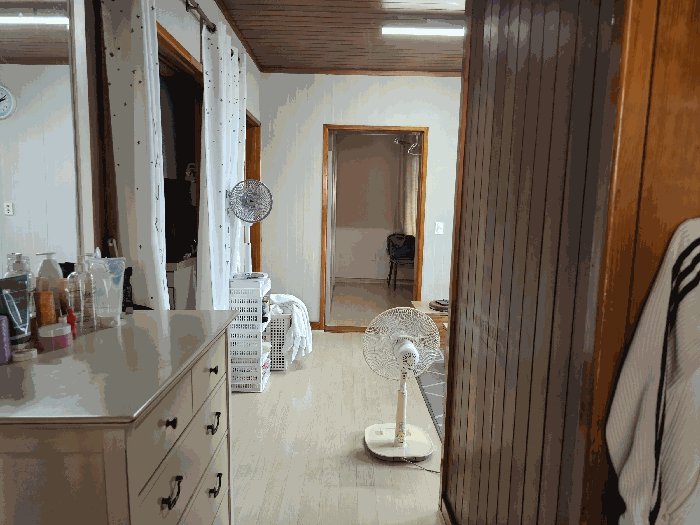 기호(2) 2층 내부