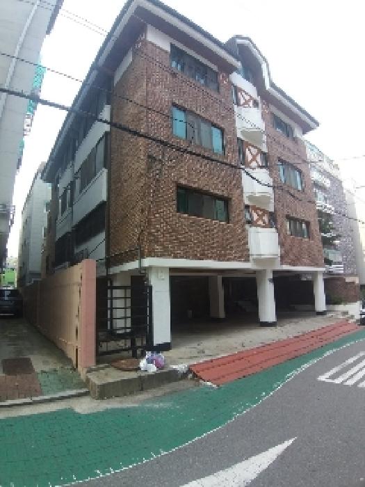건물 전경