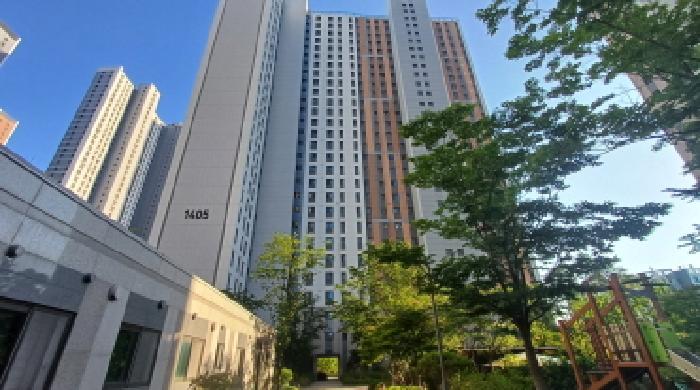 1405동 건물 전경