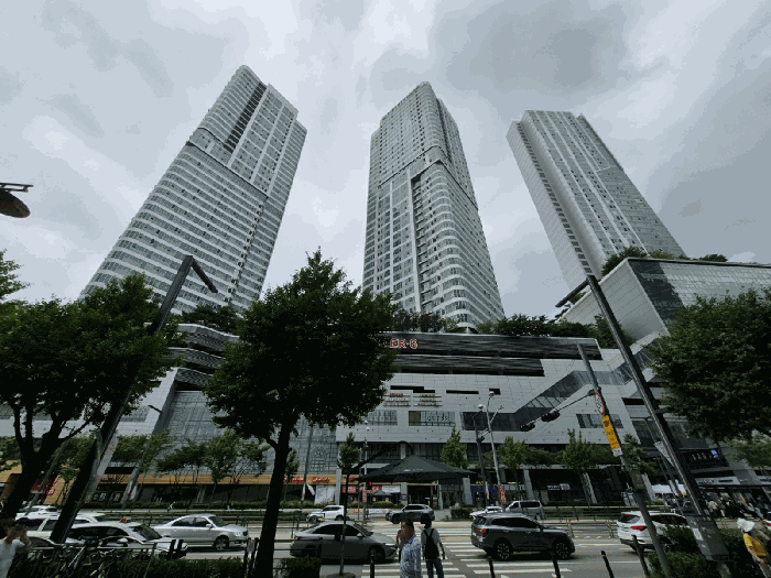 상봉 프리미어스 엠코 전경