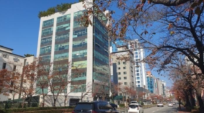 본건 건물전경