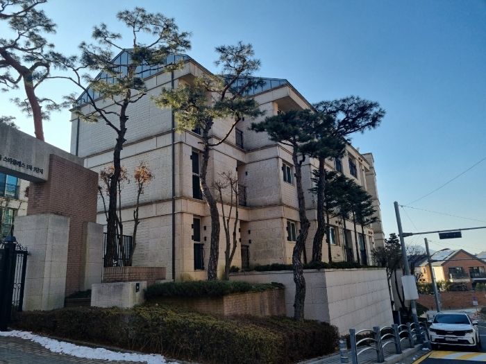 본건 북동측에서 촬영