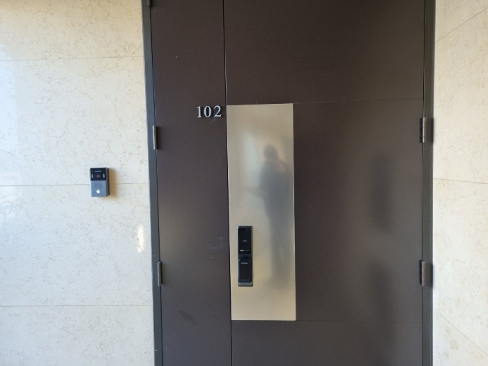 본건 죽전극동스타클래스3차 301동 1층 102호 현관