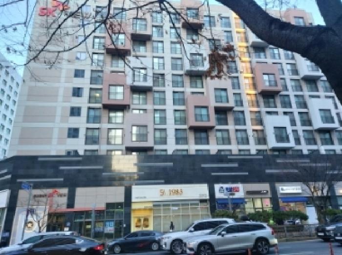 건물 전체 전경