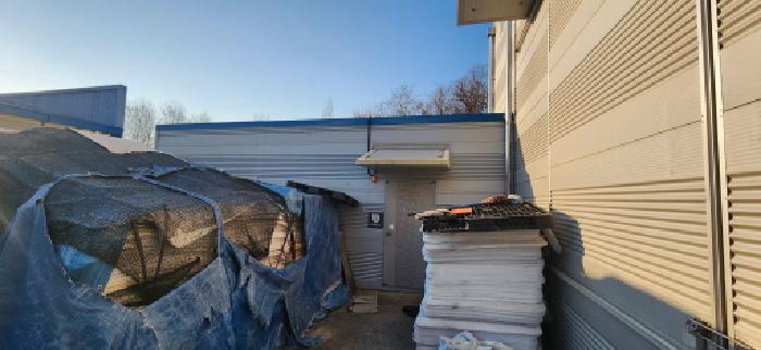 묵어리 388 1동 및 주변, 자재 등