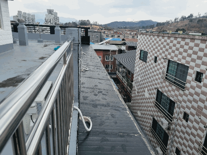 제시외 건물 ㄱ)