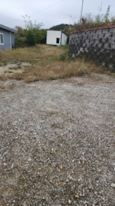 부동산의 표시 3. 제시외 컨테이너박스 1동