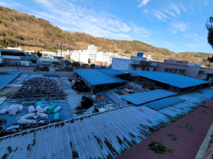 옆 건물 옥상에서 내려다본 본건 전 필지 전경사진