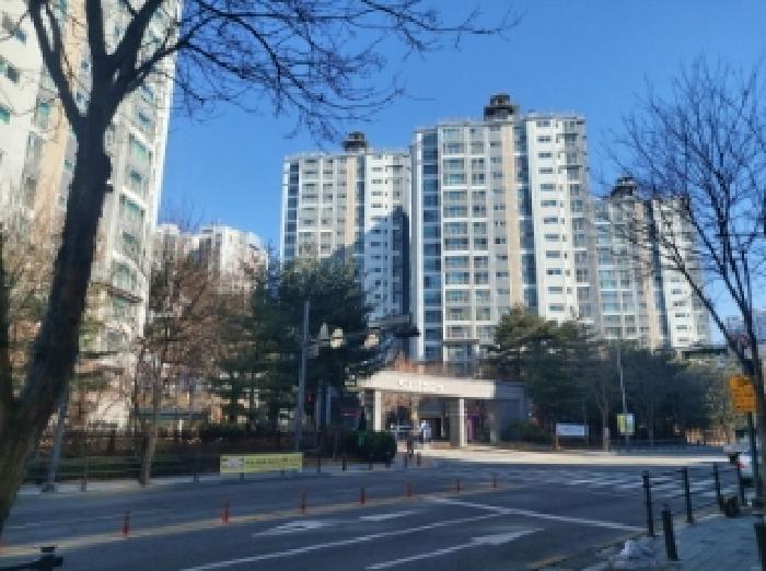 건물 전체 전경