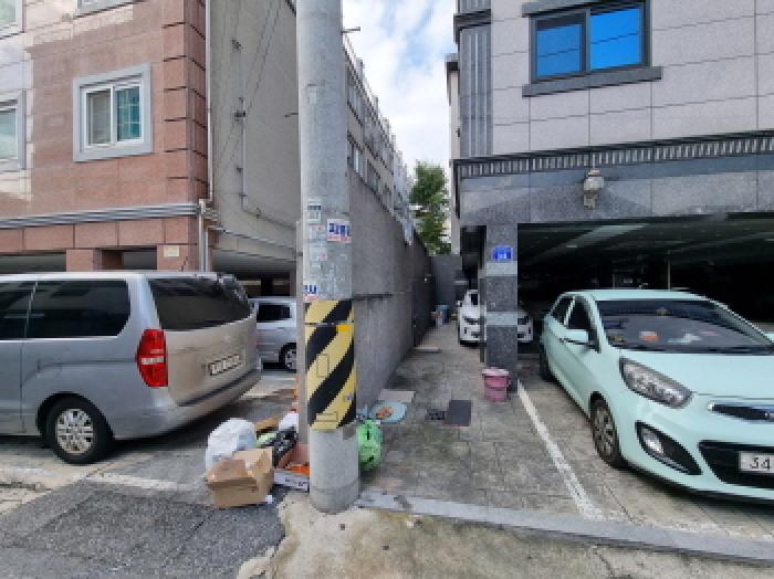 좌측 경계선 모