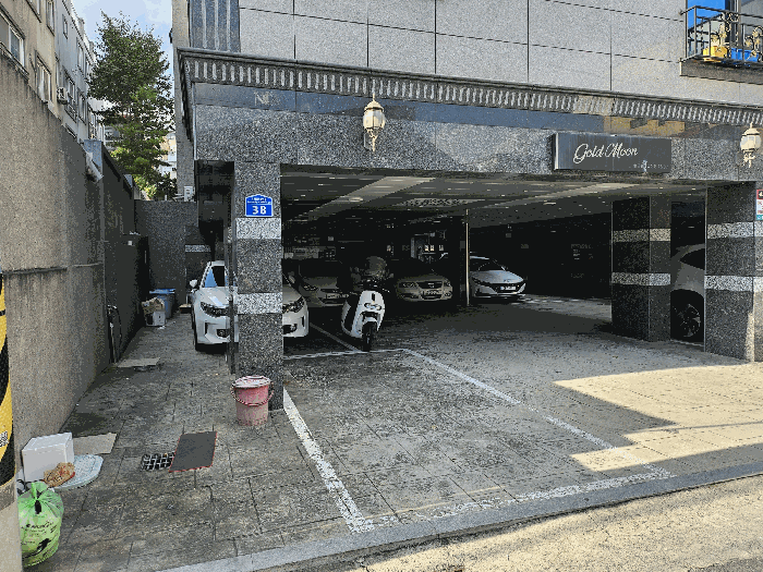 본건 서측경계 