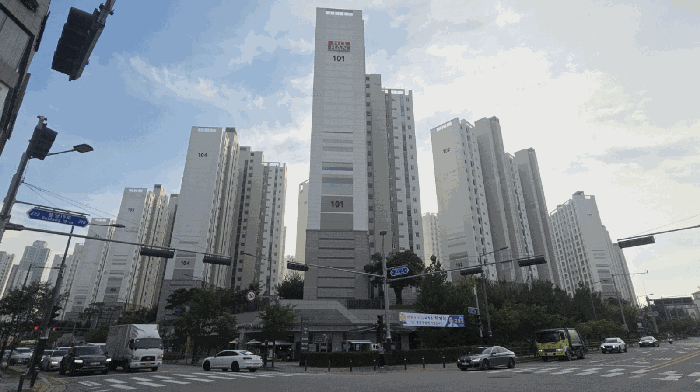 아파트단지 전경(북동측 촬영)