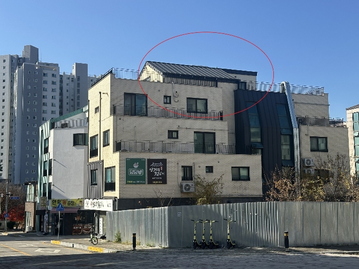 제시외건물 ㉠