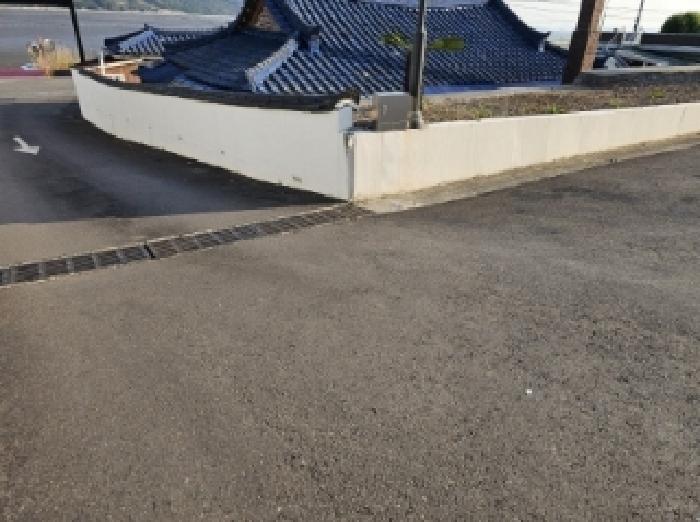 목록 13번 전경(리조트 내 도로)