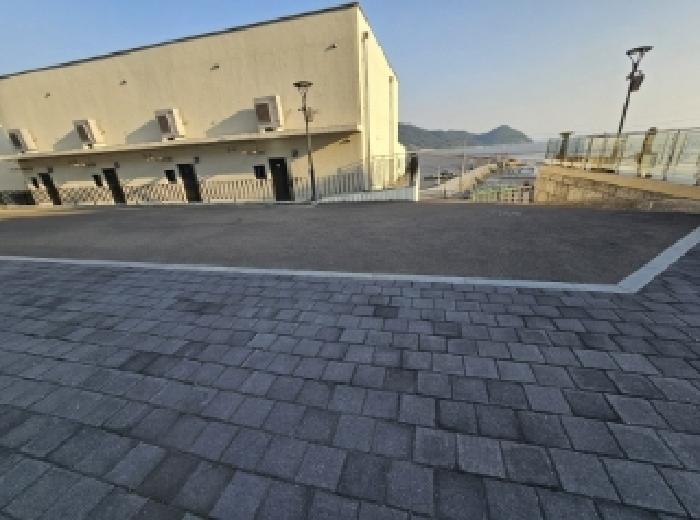 목록 16번 전경(리조트 내 도로)