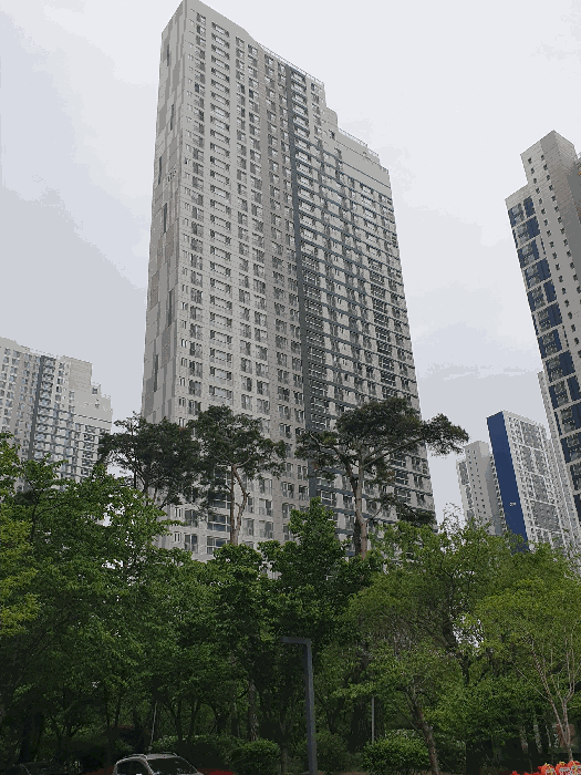 본건 전경 - 서측 촬영