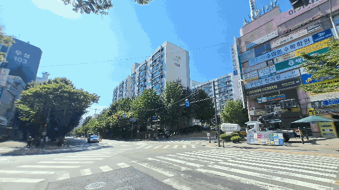 본건 전경 및 접면도로