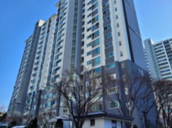 본건 아파트 전경