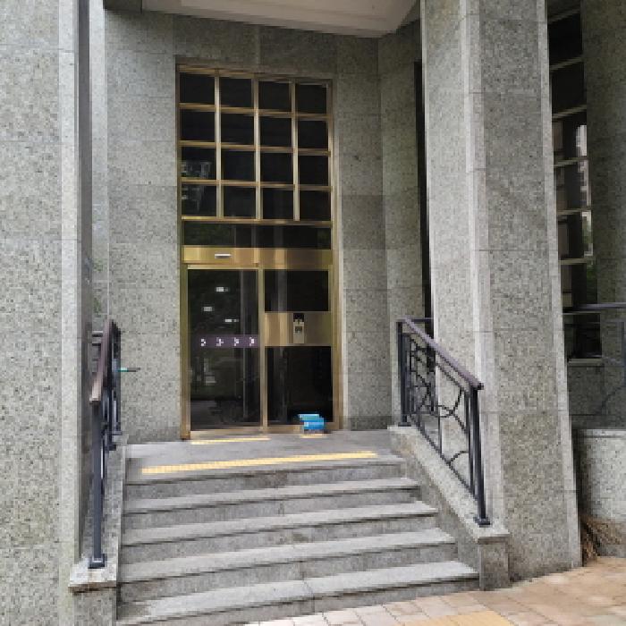 공동현관 출입구 전경