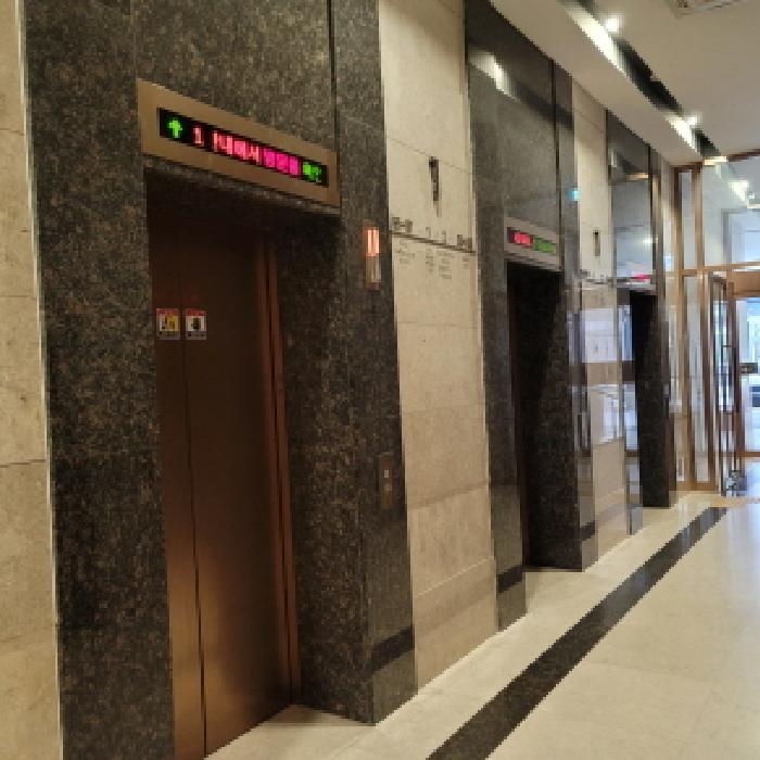 승강기 전경