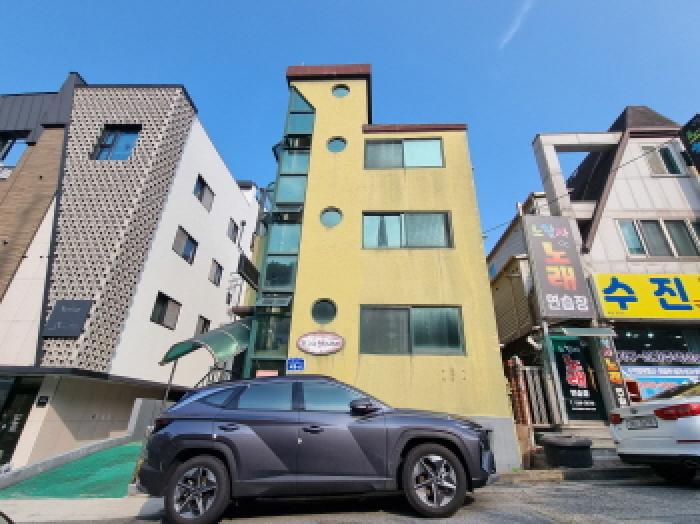 정면 전경