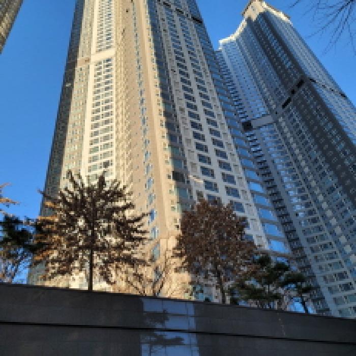 본건 건물 전경