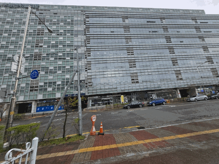 본건 소재 건물