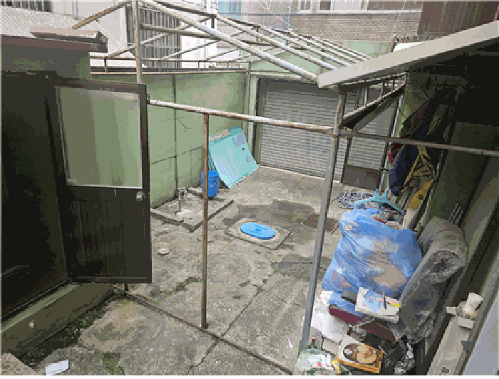 【 제시외 건물 ㄱ) 】