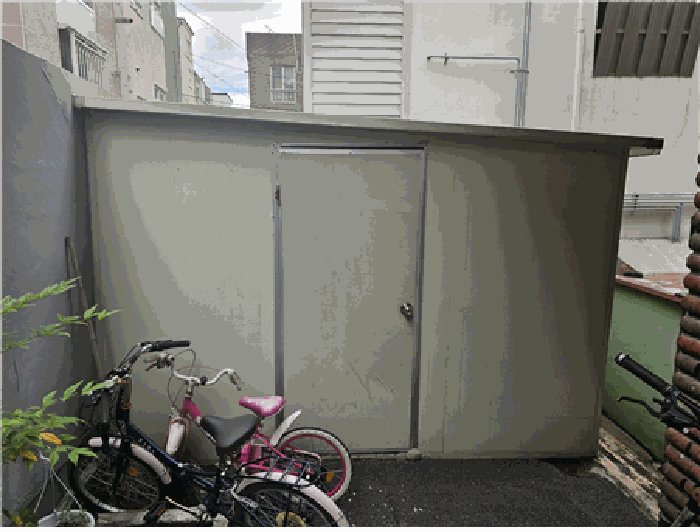 【 제시외 건물 ㄷ) 】