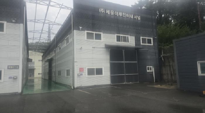 경북 칠곡군 왜관읍 낙산리 880-7. 지상 건물의 전경