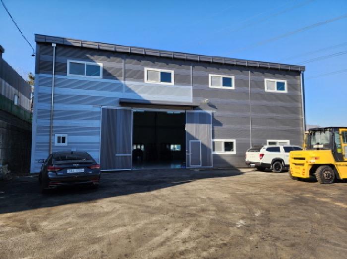 제2동 공장건물 전경(출입구에서 좌측)