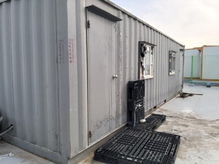 * 본건 목적물 3. 전경(본관동 옥상 콘테이너박스)