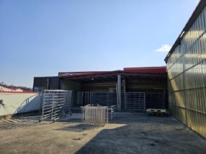 본건 제시 외 건물