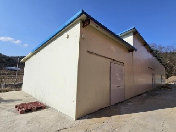 본건 제시 외 건물