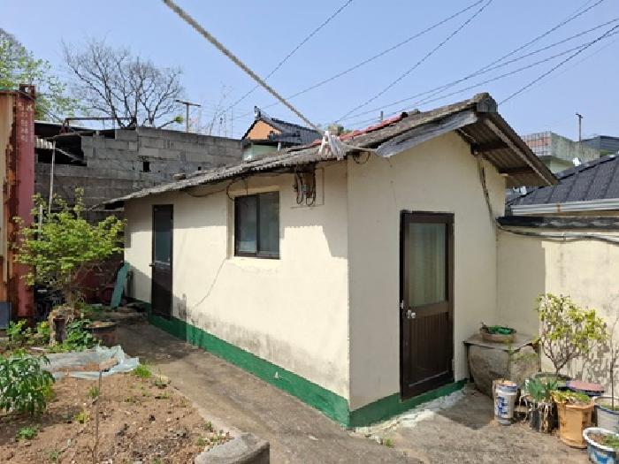 목록번호1 제시외 단층 창고.