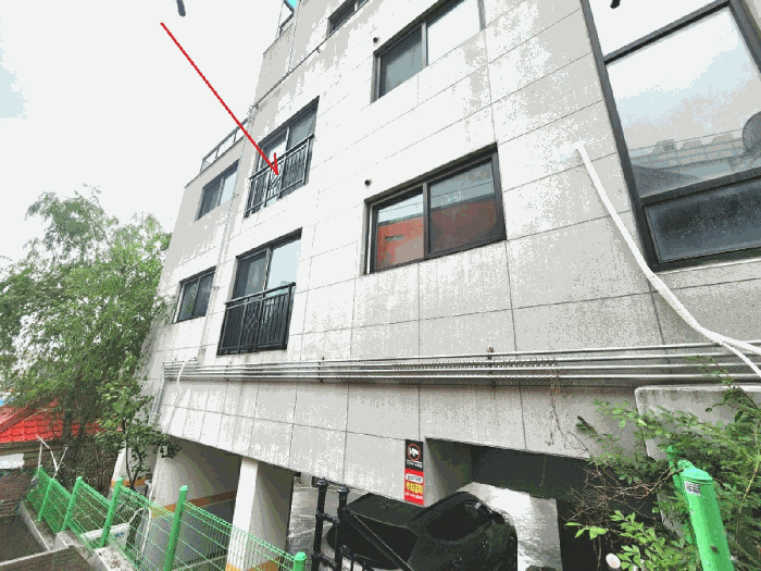 남서측에서 촬영