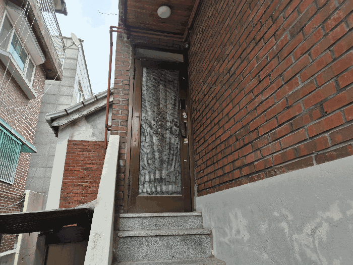 1층 주택 현관