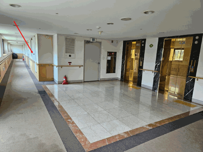 [본건 층 엘리베이터홀]