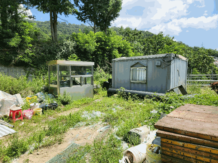 본건 기호(4) 지상의 컨테이너