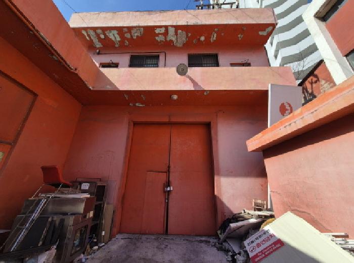 3번 목록 2층 출입문