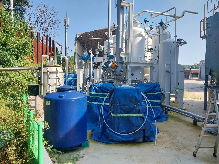 평가외 기계류(제시외건물 ㄷ 옆 소재)