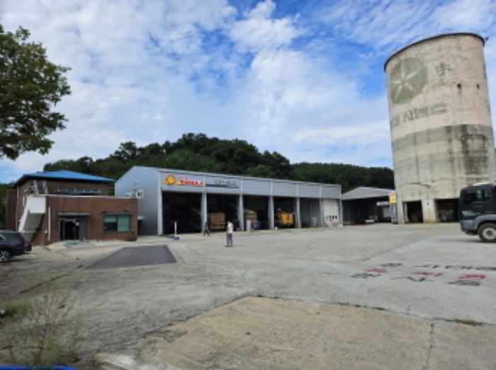 자동차 정비공장(목록8. 추정) 주변