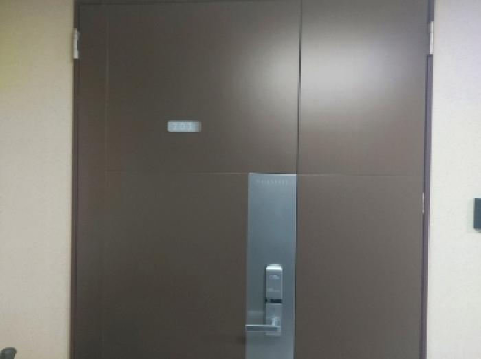 세대 출입문 전경