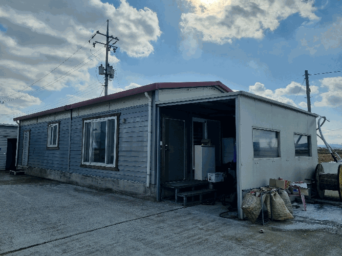 [제시외건물 ㄹ,ㅁ]