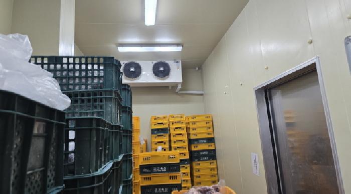 공장저당목록인 냉동 및 냉장창고의 전경