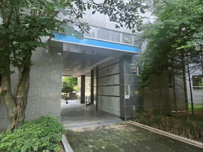 1층 공동출입구