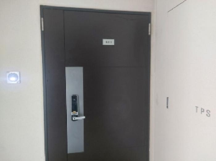 세대 출입문 전경