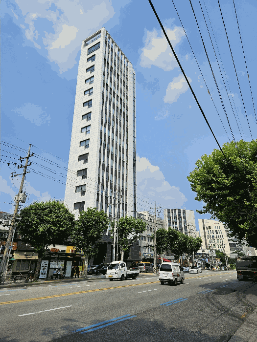 본건 남측 인접